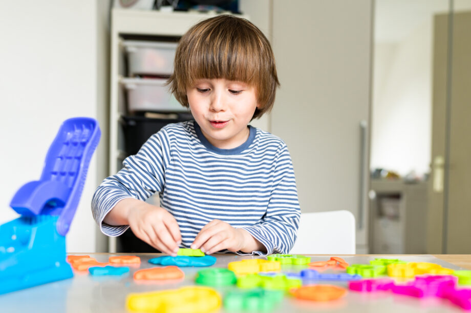 Screen Time Alternatives for Preschoolers
